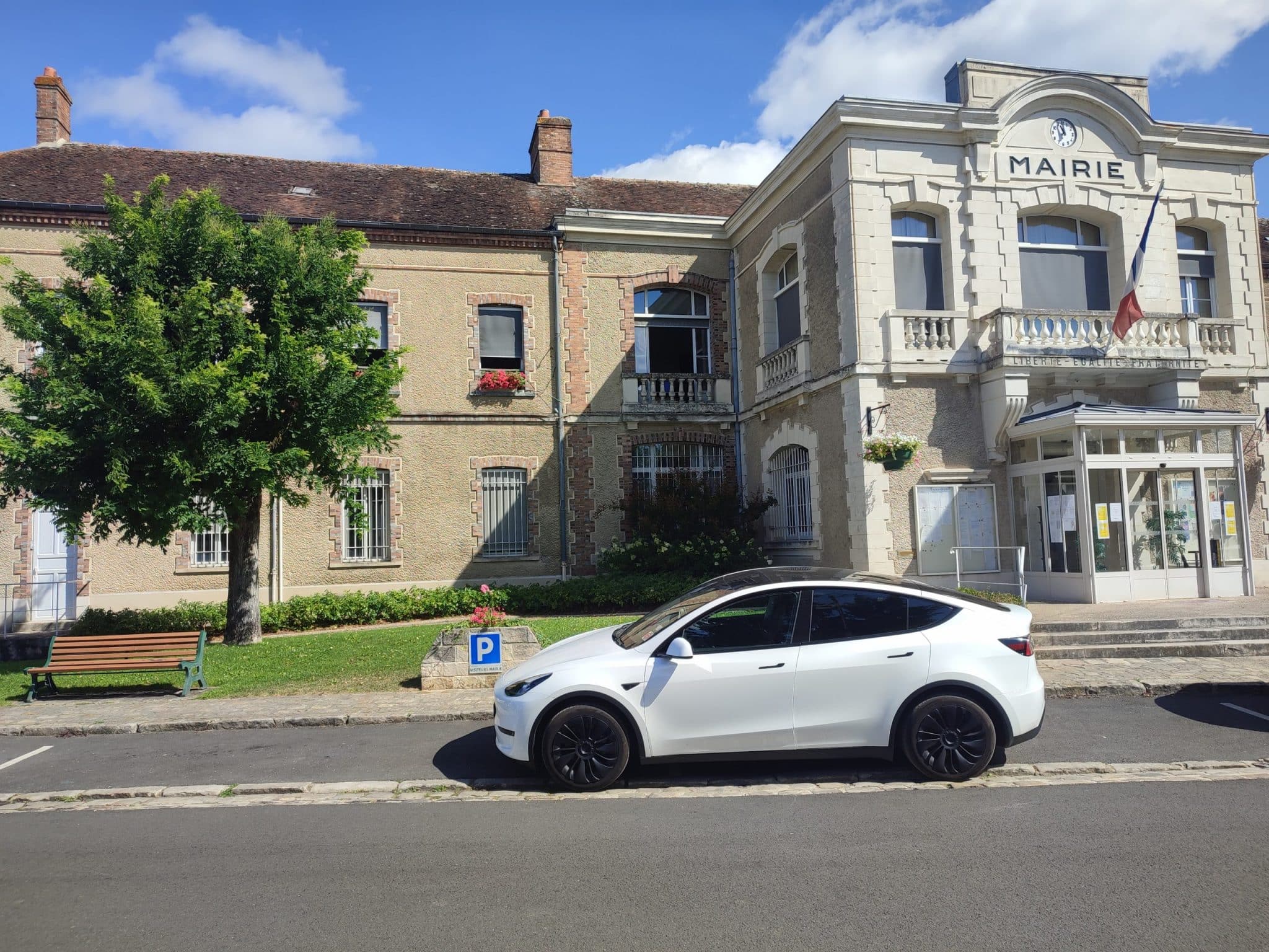 First Class Partner private chauffeur service serving Bourron-Marlotte