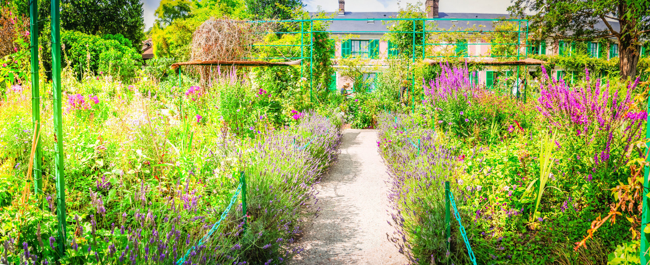 Scenery illustrating our private chauffeur services