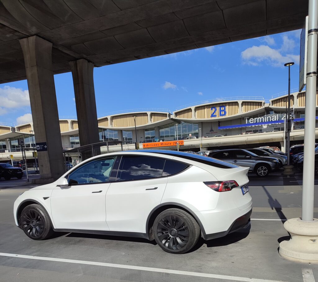 Chauffeur VTC aéroport Charles de Gaulle niveaux arrivées